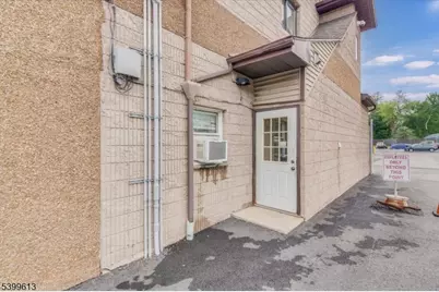 52 Hampton Hse Rd Rt206, Hampton Township, NJ 07860 - Photo 23