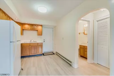 52 Hampton Hse Rd Rt206, Hampton Township, NJ 07860 - Photo 5