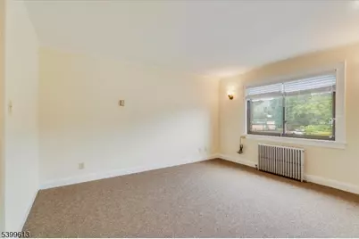 52 Hampton Hse Rd Rt206, Hampton Township, NJ 07860 - Photo 7