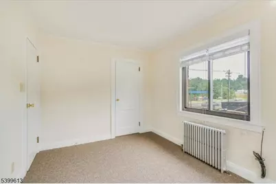 52 Hampton Hse Rd Rt206, Hampton Township, NJ 07860 - Photo 13