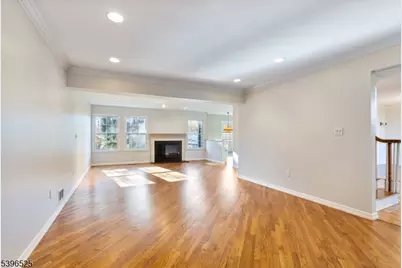 8 Forest Dale Dr, Harding Township, NJ 07960 - Photo 5