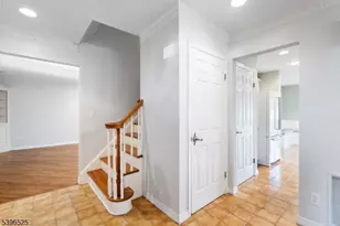 8 Forest Dale Dr, Harding Township, NJ 07960 - Photo 3