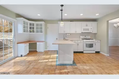 8 Forest Dale Dr, Harding Township, NJ 07960 - Photo 9