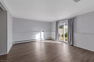 64 Gilbert Ave, Elmwood Park, NJ 07407 - Photo 15