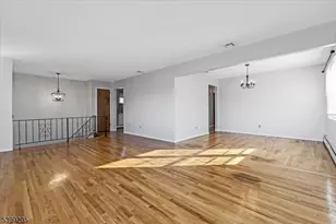 64 Gilbert Ave, Elmwood Park, NJ 07407 - Photo 5