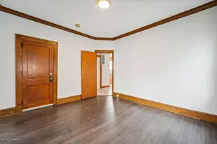 410 E Kinney St, Newark, NJ 07105 - Photo 11