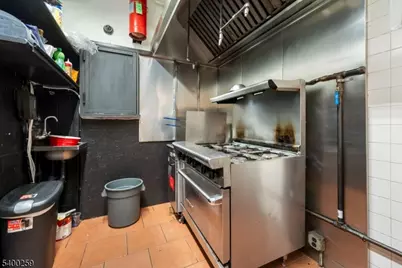 515 Jackson Ave, Elizabeth, NJ 07201 - Photo 37