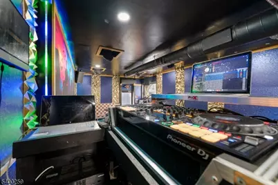 515 Jackson Ave, Elizabeth, NJ 07201 - Photo 33