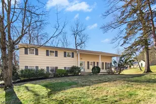 355 Ackerman Ave, Mountainside, NJ 07092 - Photo 1