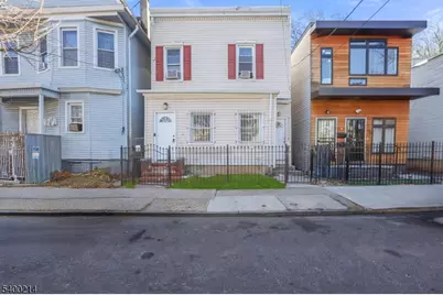 790 S 14th St, Newark, NJ 07108 - Photo 1