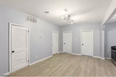 790 S 14th St, Newark, NJ 07108 - Photo 21