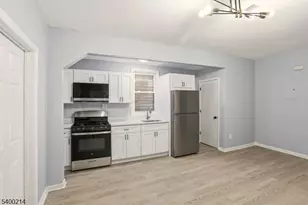 790 S 14th St, Newark, NJ 07108 - Photo 19