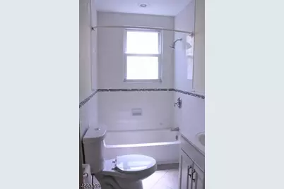 31 Rosedale Ave, Montclair, NJ 07042 - Photo 9