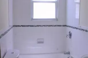 31 Rosedale Ave, Montclair, NJ 07042 - Photo 9