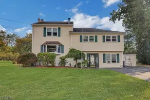 19 Indian Ln, Mount Olive, NJ 07840 - Photo 31