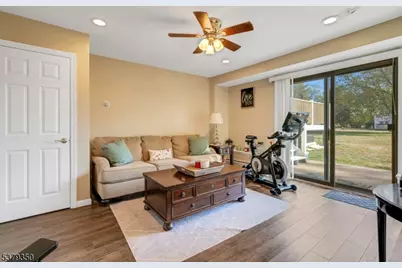 19 Indian Ln, Mount Olive, NJ 07840 - Photo 9