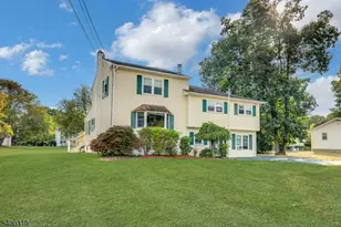 19 Indian Ln, Mount Olive, NJ 07840 - Photo 1