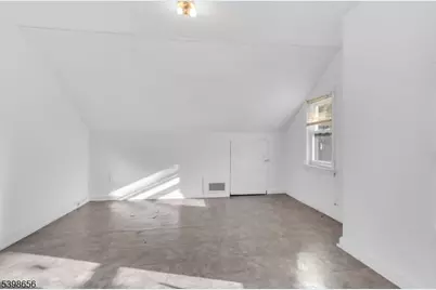 141 Lenox Ave, Irvington, NJ 07111 - Photo 15