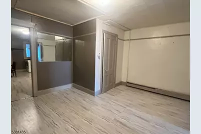 416-418 E Main St #3W, Bound Brook, NJ 08805 - Photo 1