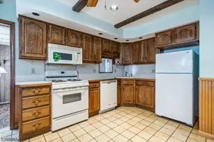 45 Lexington Blvd, Clark Township, NJ 07066 - Photo 5