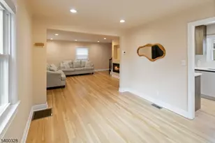 31 Sherman Ave, Hawthorne, NJ 07506 - Photo 5