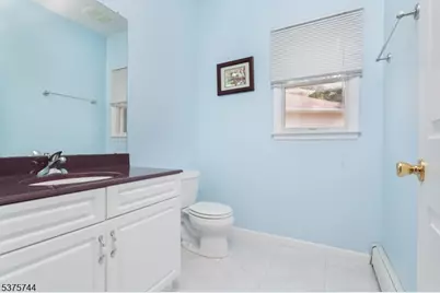 35 Leah Way, Parsippany, NJ 07054 - Photo 11