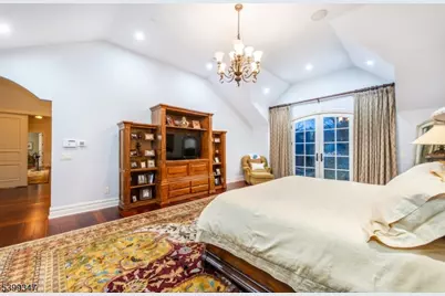 9 Beechtree Ln, Essex Fells, NJ 07021 - Photo 23