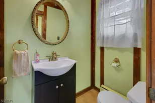 6 Hillside Ave, Cedar Grove, NJ 07009 - Photo 7
