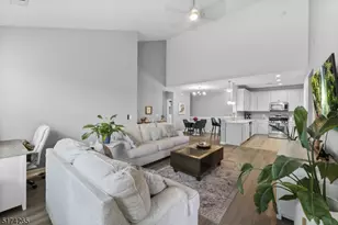 709 Brook Hollow Dr, Hanover Township, NJ 07981 - Photo 11