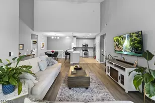 709 Brook Hollow Dr, Hanover Township, NJ 07981 - Photo 9