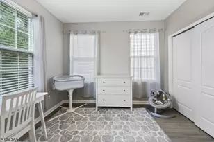 709 Brook Hollow Dr, Hanover Township, NJ 07981 - Photo 15