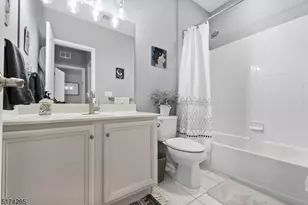 709 Brook Hollow Dr, Hanover Township, NJ 07981 - Photo 13