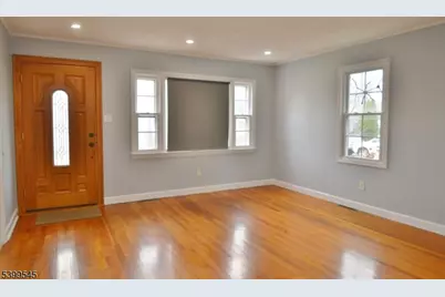 11 Bogota Rd, Parsippany, NJ 07054 - Photo 7