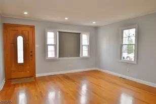 11 Bogota Rd, Parsippany, NJ 07054 - Photo 7