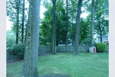 42 Cobblewood Rd, Livingston, NJ 07039 - Photo 9