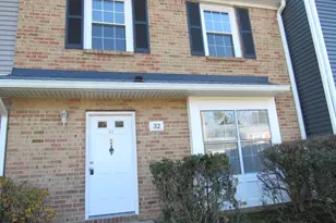 32 Lafayette Ct, North Brunswick Township, NJ 08902 - Photo 1