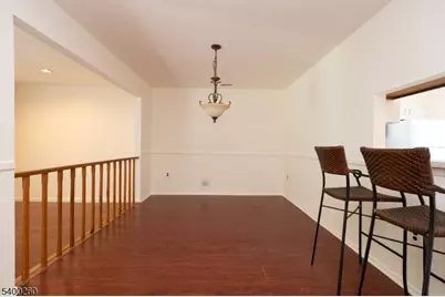 32 Lafayette Ct, North Brunswick Township, NJ 08902 - Photo 9