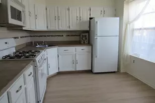 32 Lafayette Ct, North Brunswick Township, NJ 08902 - Photo 5