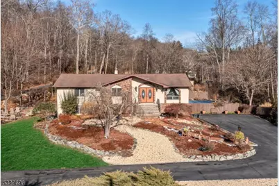 174 Conklintown Rd, Ringwood, NJ 07456 - Photo 1