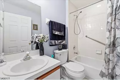 11 Letts Ct, Sayreville Boro, NJ 08872 - Photo 11