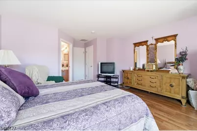 11 Letts Ct, Sayreville Boro, NJ 08872 - Photo 13