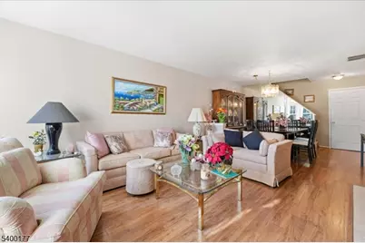 11 Letts Ct, Sayreville Boro, NJ 08872 - Photo 3