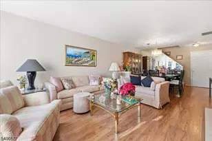 11 Letts Ct, Sayreville Boro, NJ 08872 - Photo 3