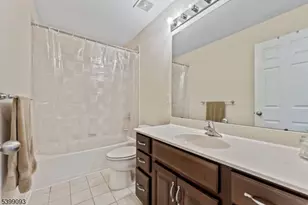 26 Rouser Way, Hillsborough Township, NJ 08844 - Photo 35