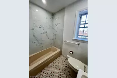 565 Grove St #B12, Clifton, NJ 07013 - Photo 7