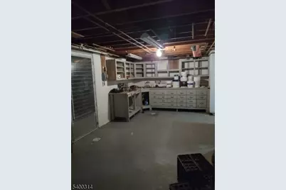 6 Gordon Rd, Roxbury Township, NJ 07885 - Photo 13