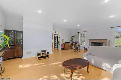 38 Larsen Rd, East Amwell Township, NJ 08551 - Photo 11