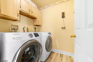 38 Larsen Rd, East Amwell Township, NJ 08551 - Photo 15