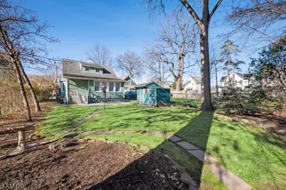 20 Camman Pl, Somerville, NJ 08876 - Photo 33