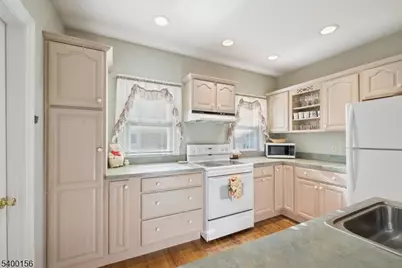 20 Camman Pl, Somerville, NJ 08876 - Photo 11